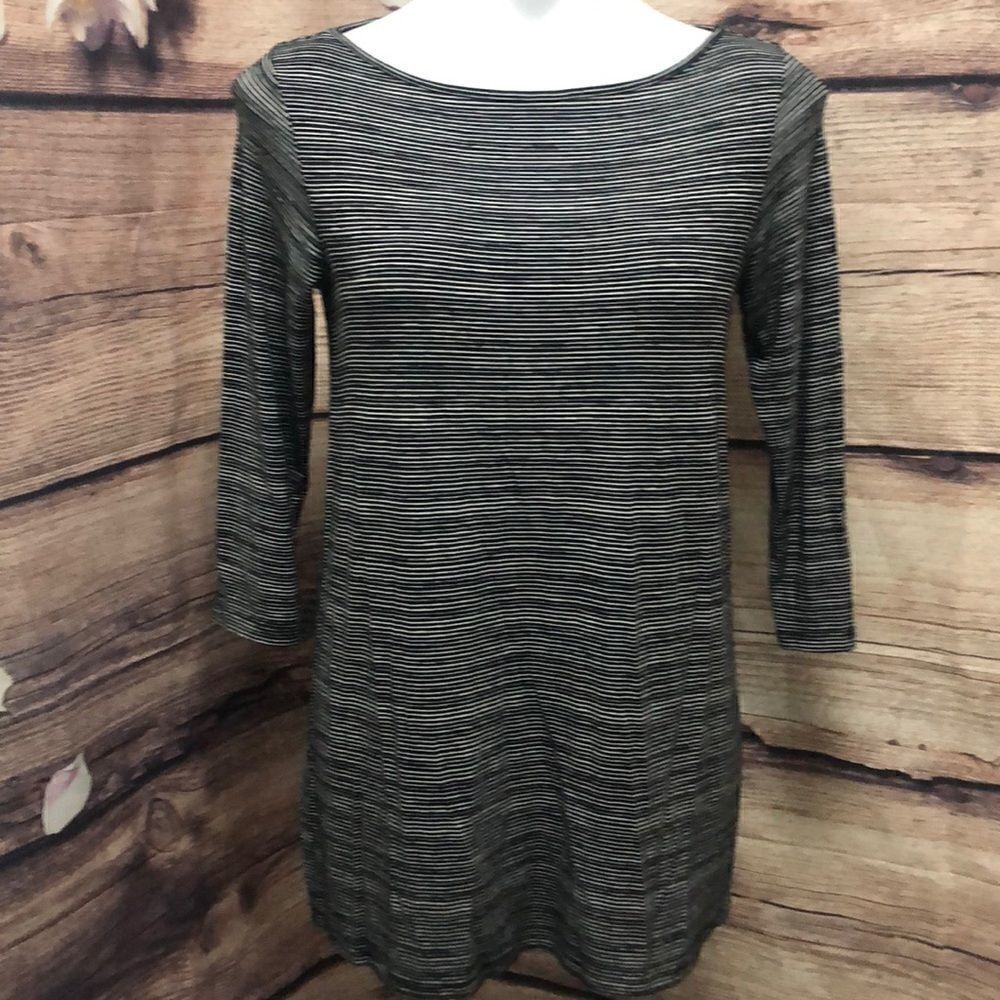 J Jill 3/4 sleeve black and gray striped tunic
